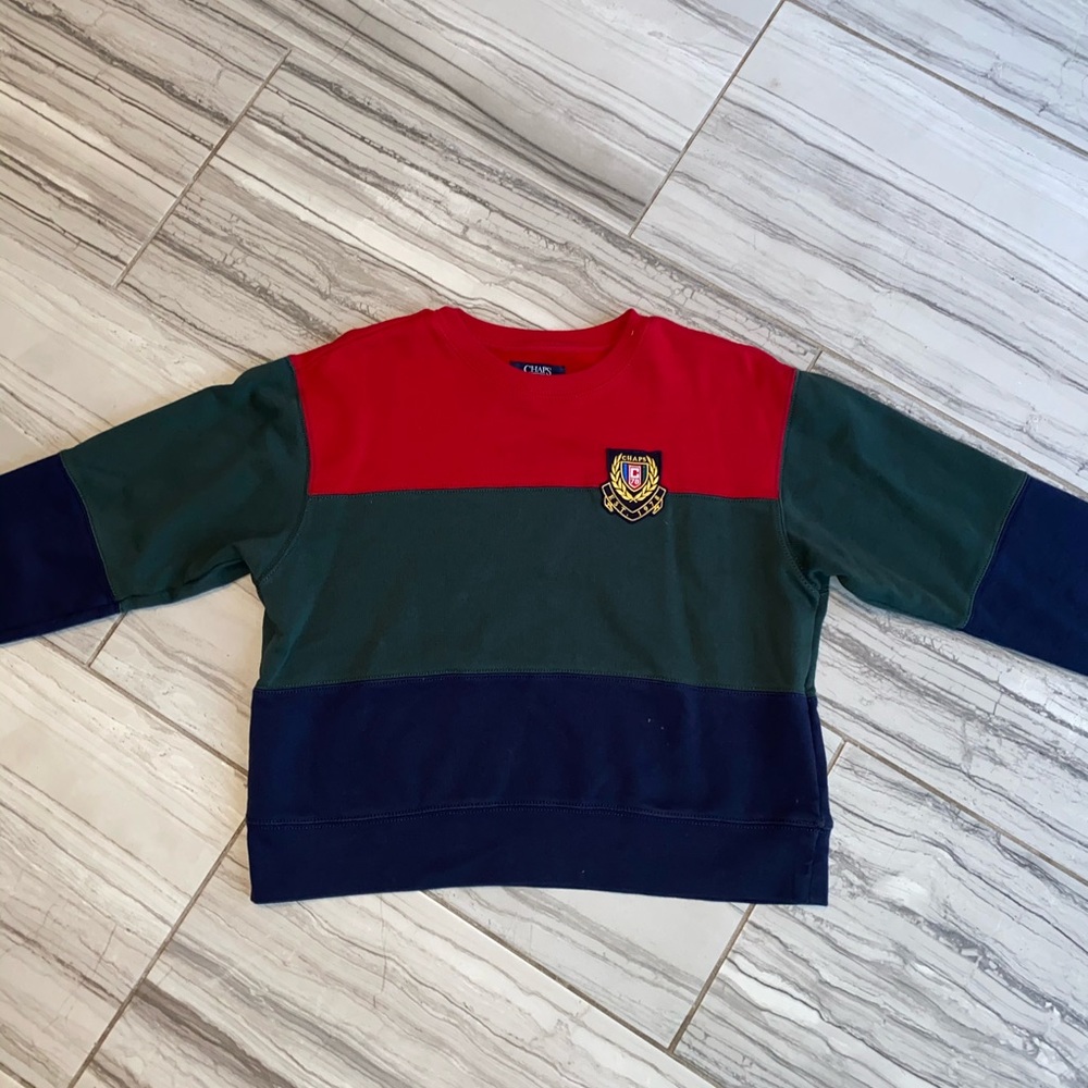 CHAPS RED, GREEN, AND BLUE CREWNECK❤️